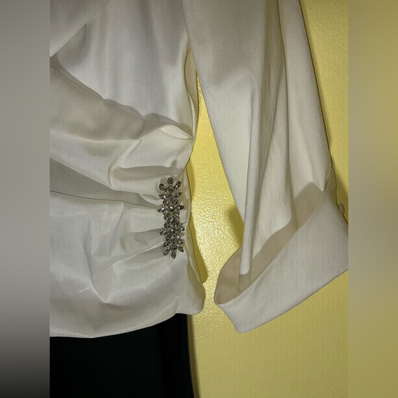 David’s Bridal Mother Of The Bride Dress Black & White Size 12 - Picture 5 of 12